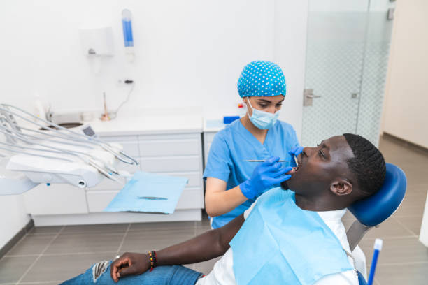 Best Cracked Tooth Emergency Dentist  in Warren Park, IN